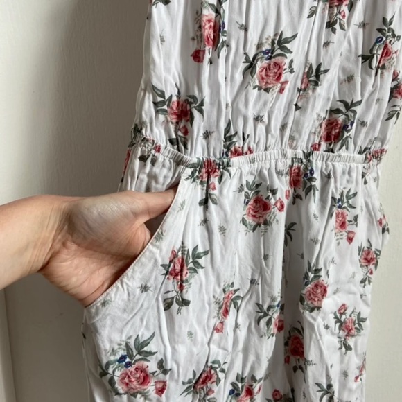 H&M Floral Romper - Picture 5 of 6